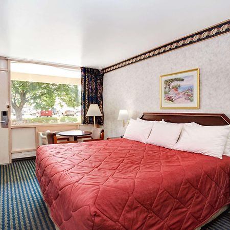 Ramada Limited Cockeysville Εξωτερικό φωτογραφία