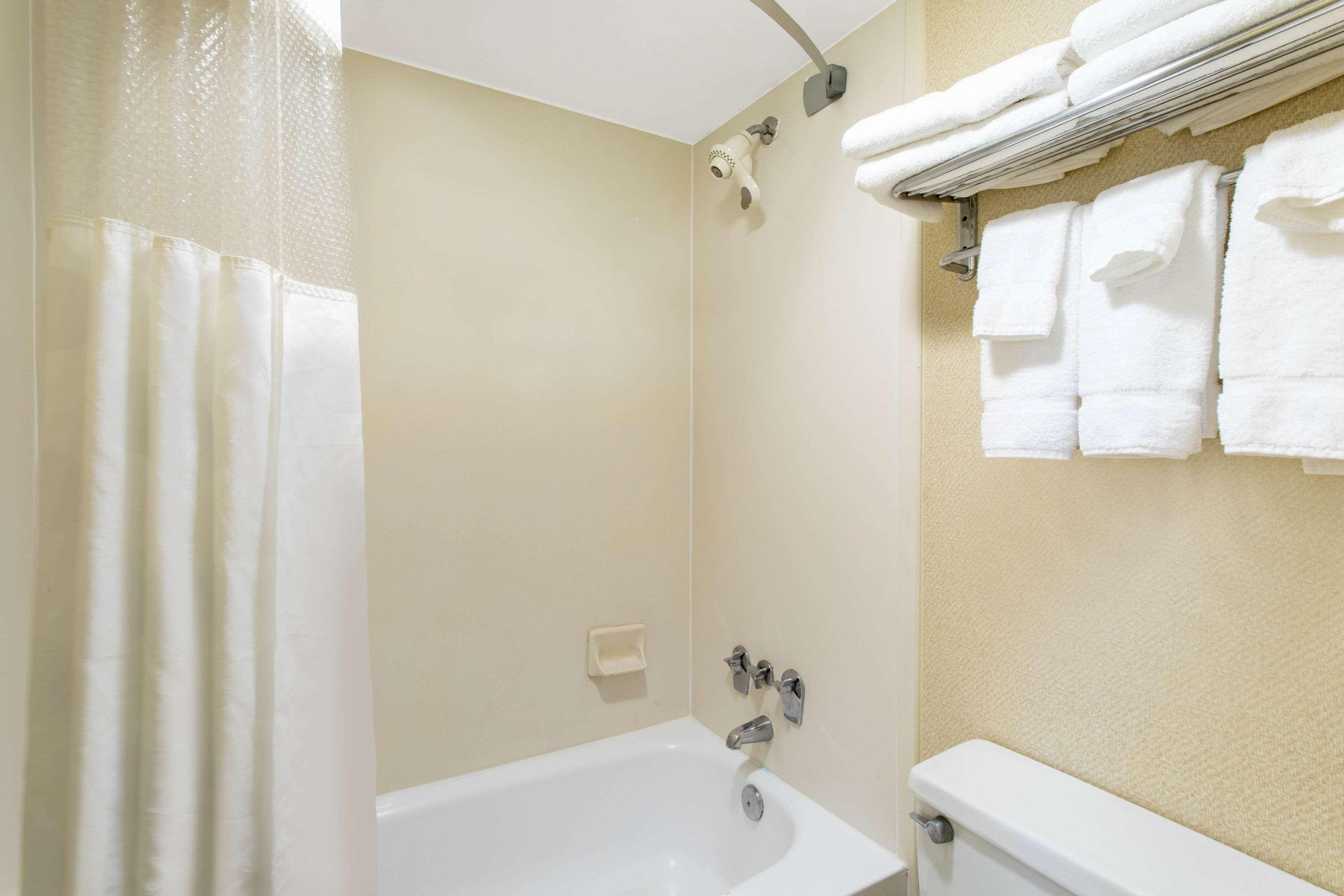 Ramada Limited Cockeysville Εξωτερικό φωτογραφία