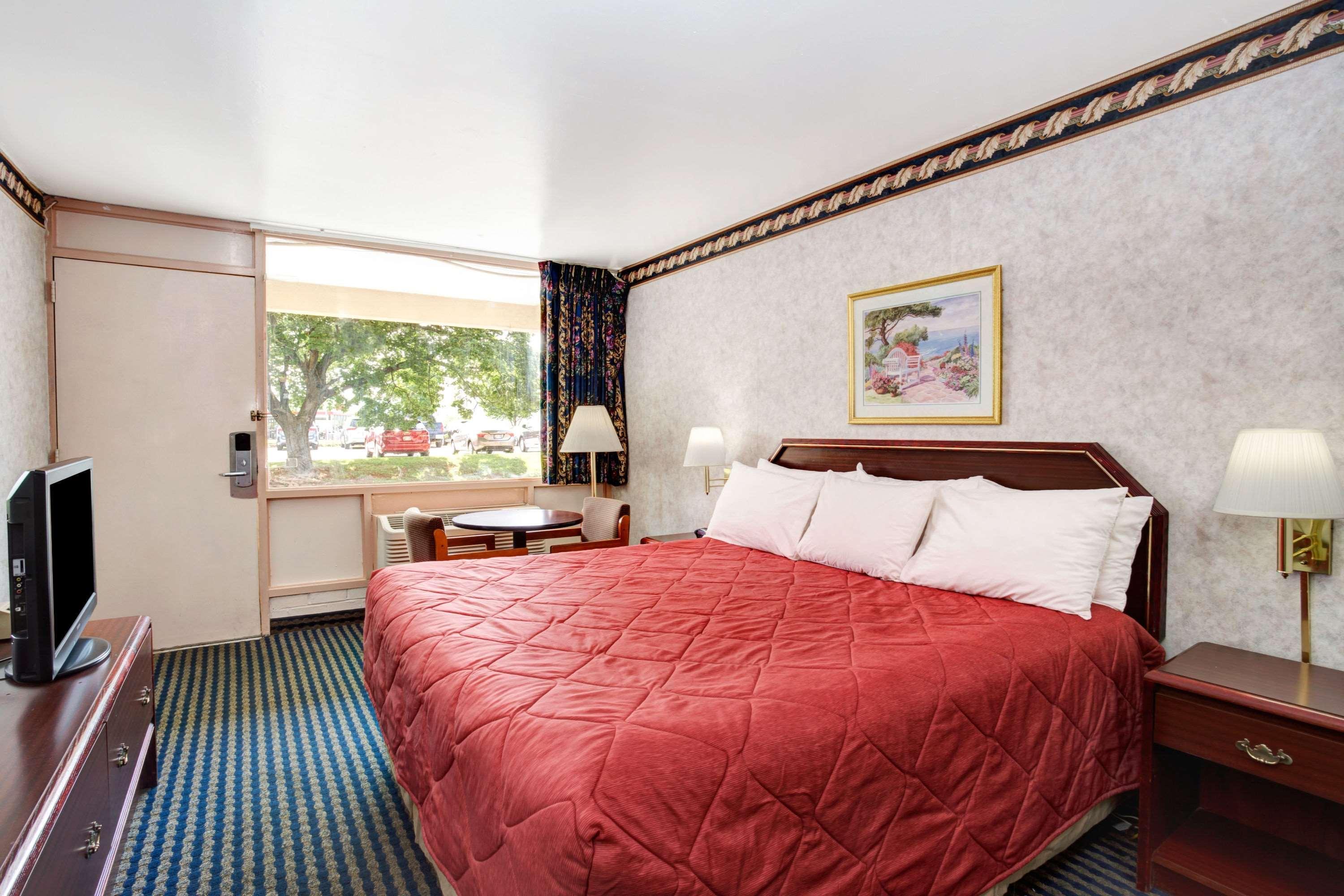 Ramada Limited Cockeysville Εξωτερικό φωτογραφία