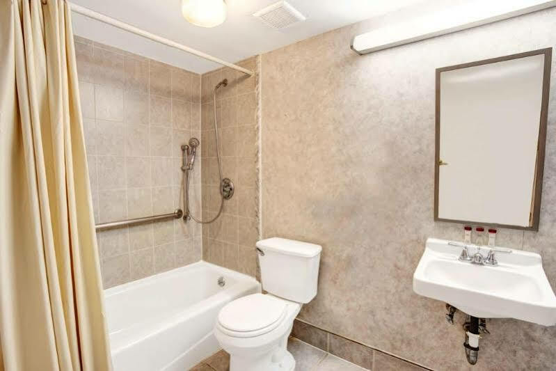 Ramada Limited Cockeysville Εξωτερικό φωτογραφία